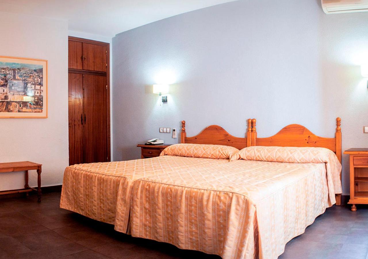 Hotel La Zambra Mancha Real エクステリア 写真