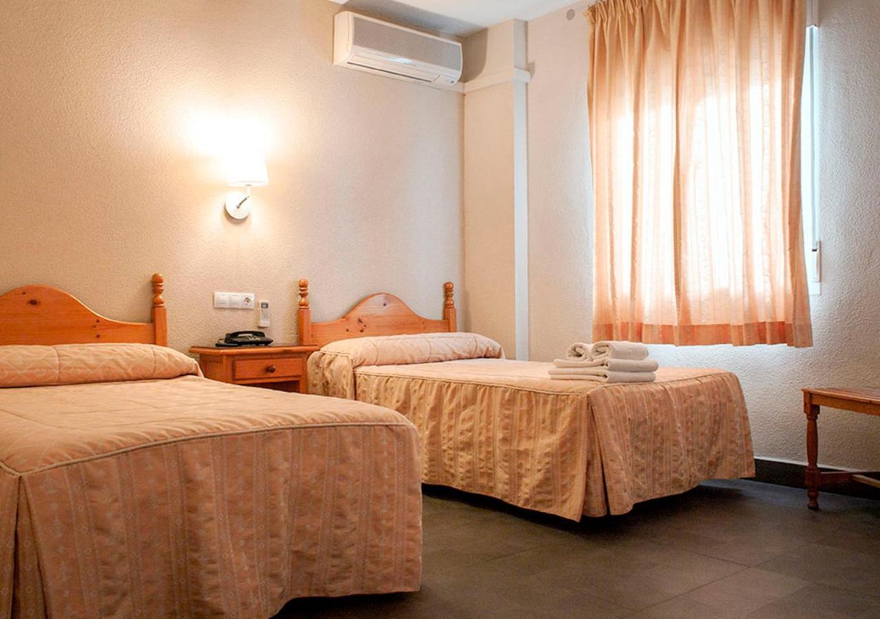 Hotel La Zambra Mancha Real エクステリア 写真